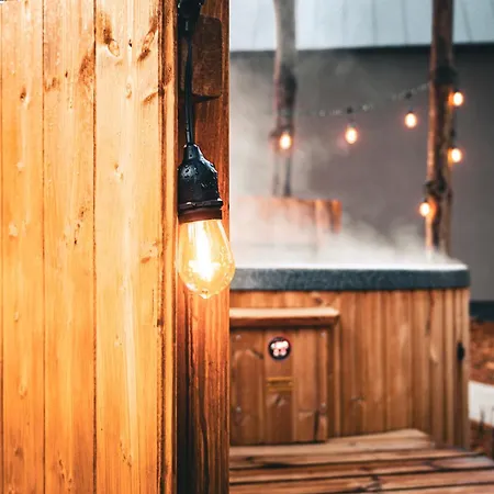 Osada Lovelaski - Balia Jacuzzi, Sauna I Kominek - Caloroczne Premium Feriehus *