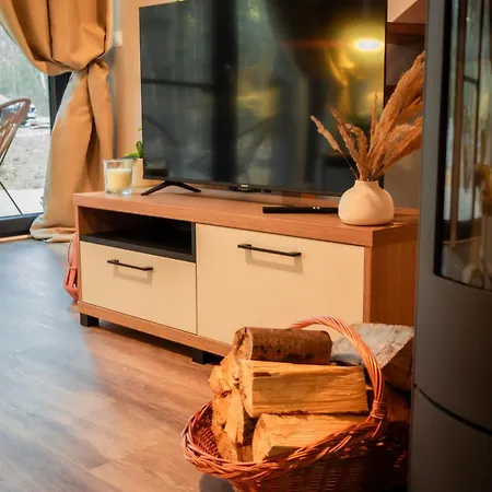 Holiday home Osada Lovelaski - Caloroczne Premium Z Balia, Sauna I Kominkiem *