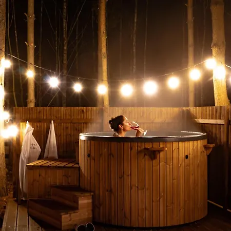 Osada Lovelaski - Balia Jacuzzi, Sauna I Kominek - Caloroczne Premium Laski (Tuchola)